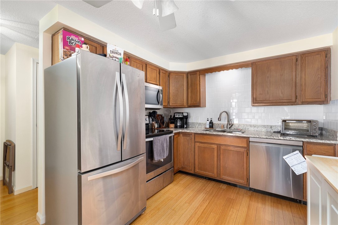 200 Post Road, Unit 212 Warwick, RI 02888 - Photo 14 of 26