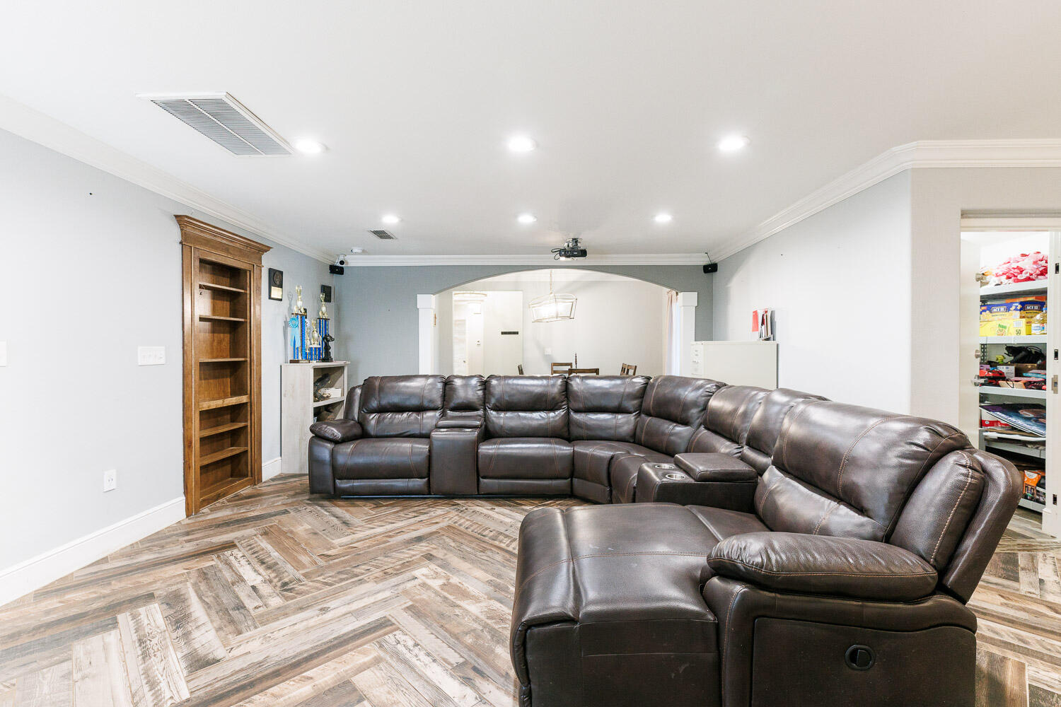 6523 East C R 6200 Lubbock, TX 79403 - Photo 29 of 86 Family Room