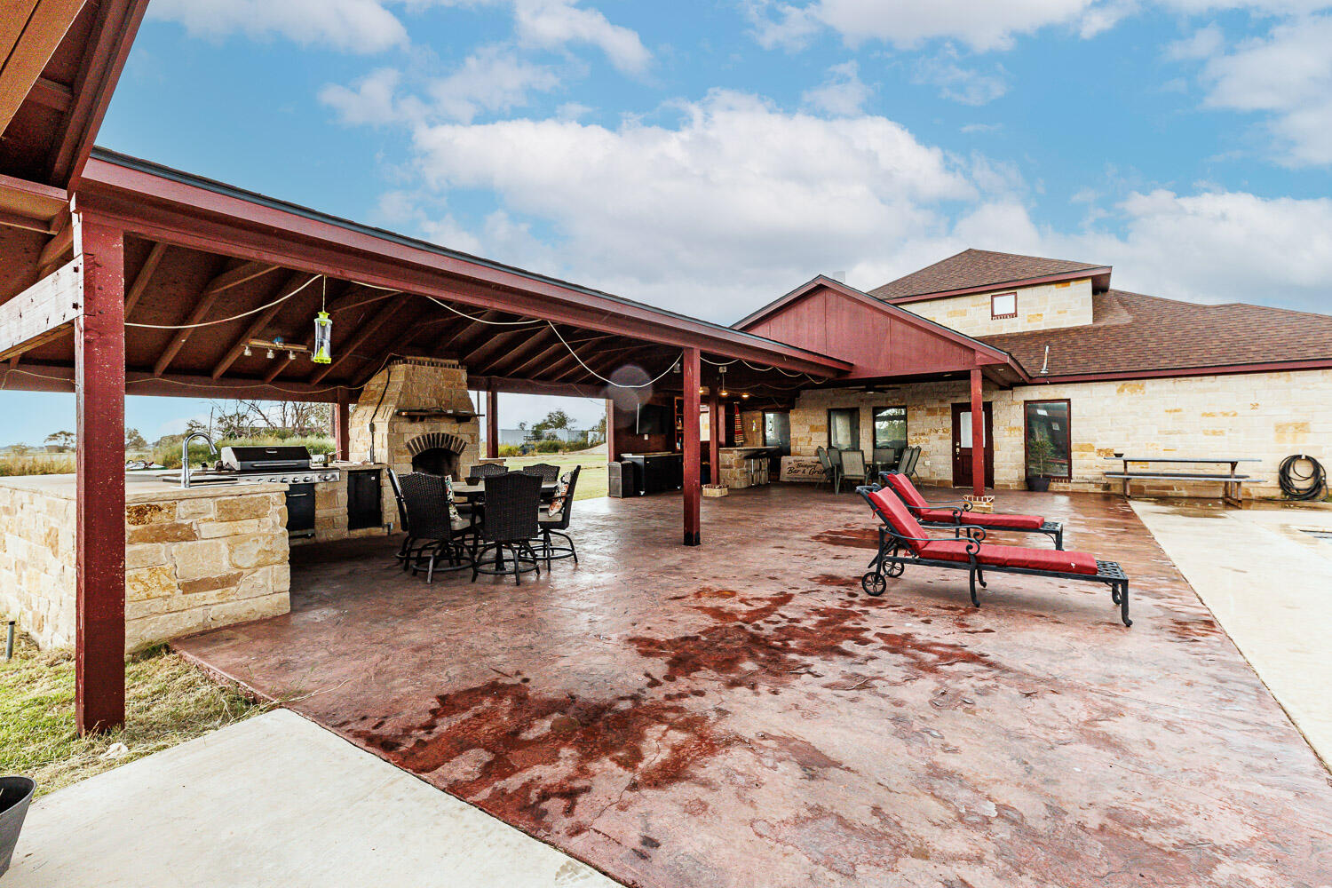 6523 East C R 6200 Lubbock, TX 79403 - Photo 71 of 86 a view of a dinning table and chairs in the patio