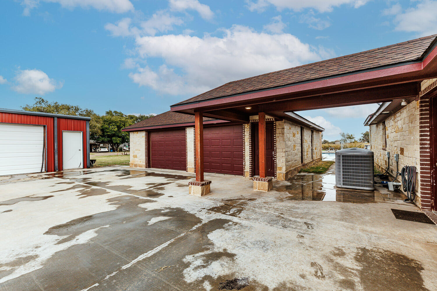6523 East C R 6200 Lubbock, TX 79403 - Photo 82 of 86 Garage