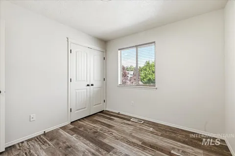 $425,000 | 10285 West Kingsbriar Drive, Boise, ID 83709