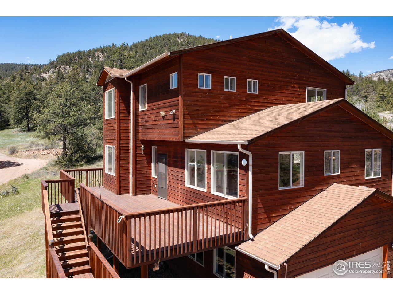 241 Choctaw Road Lyons, CO 80540 - Photo 15 of 36 Gallery Image 15