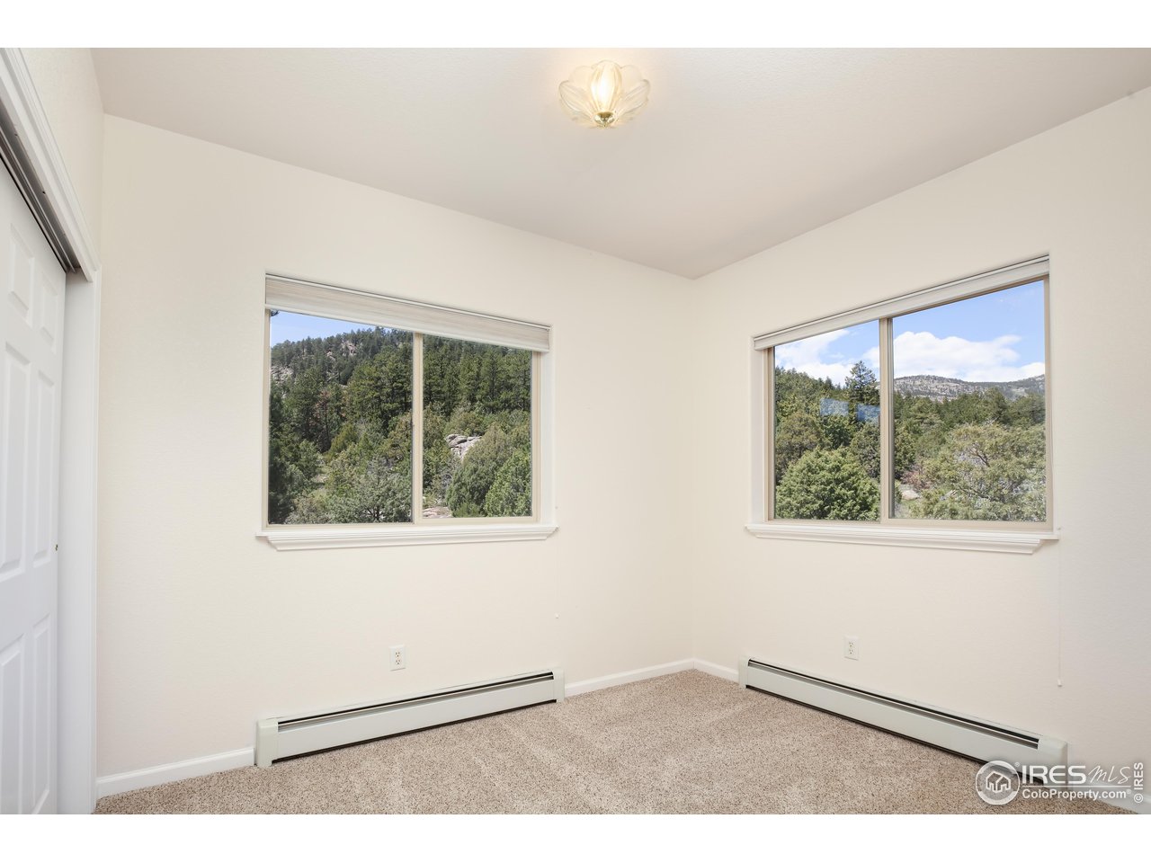 241 Choctaw Road Lyons, CO 80540 - Photo 21 of 36 Gallery Image 21