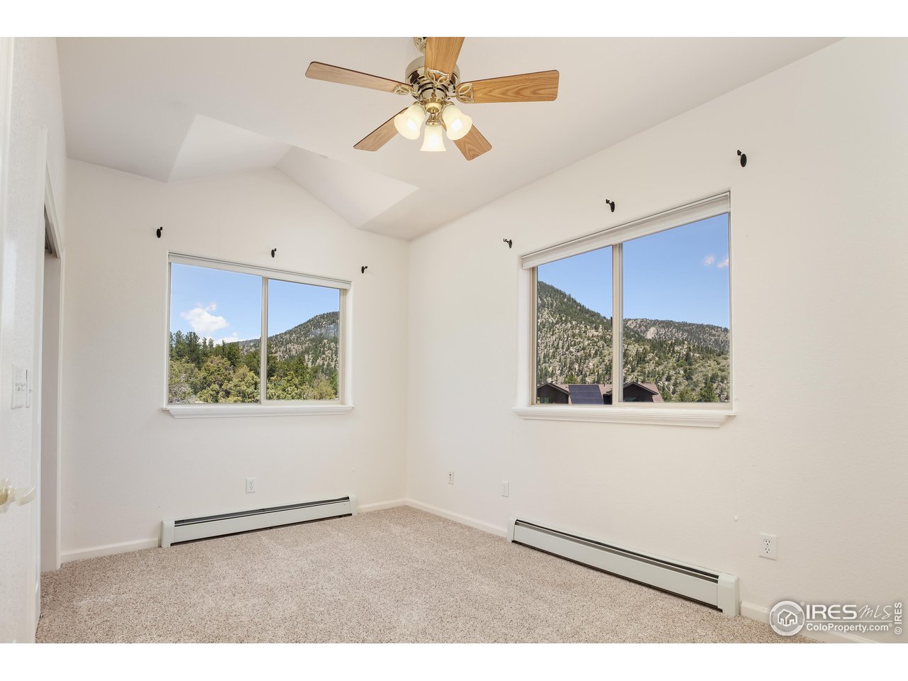241 Choctaw Road Lyons, CO 80540 - Photo 23 of 36 Gallery Image 23