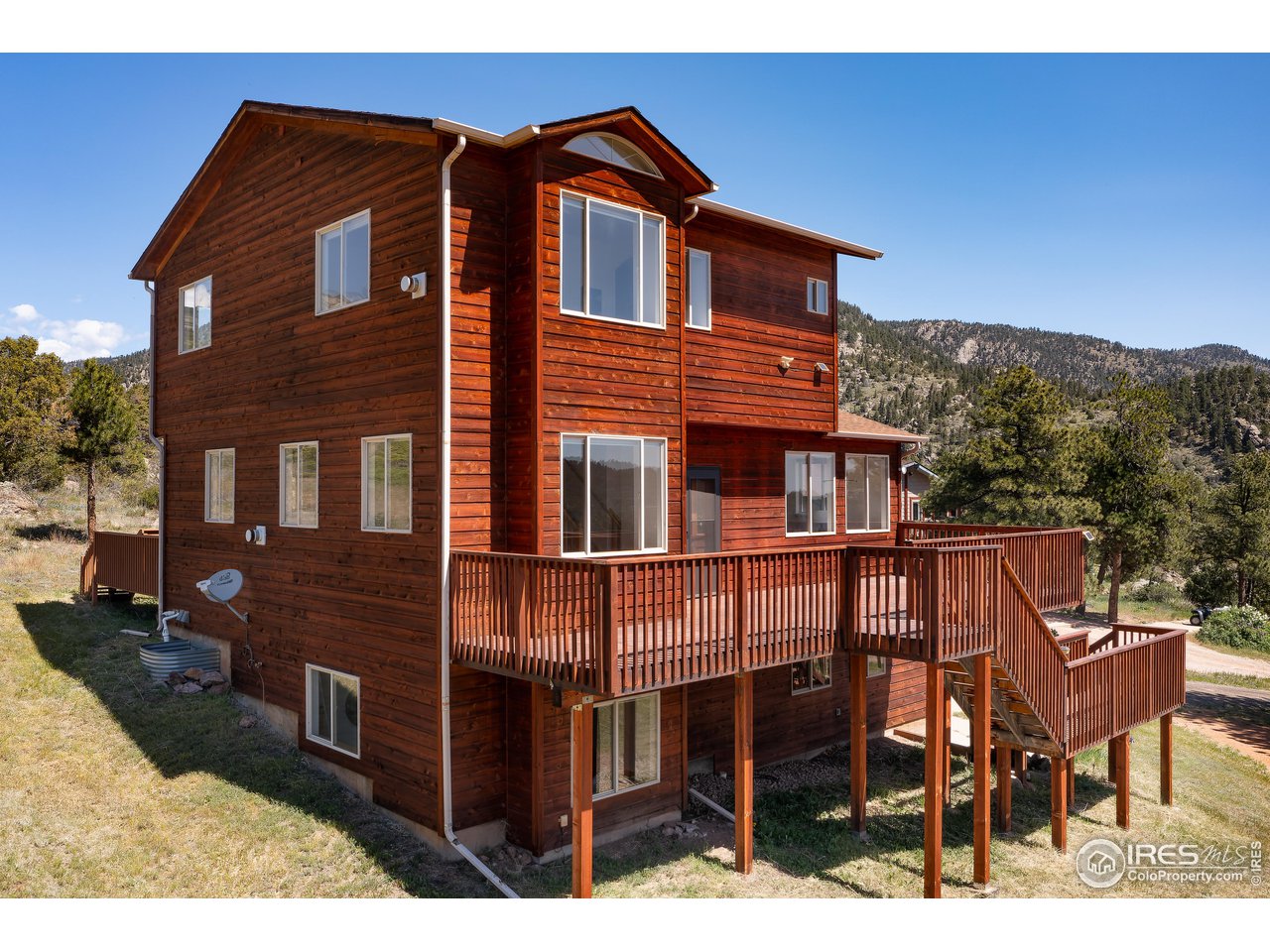 241 Choctaw Road Lyons, CO 80540 - Photo 32 of 36 Gallery Image 32