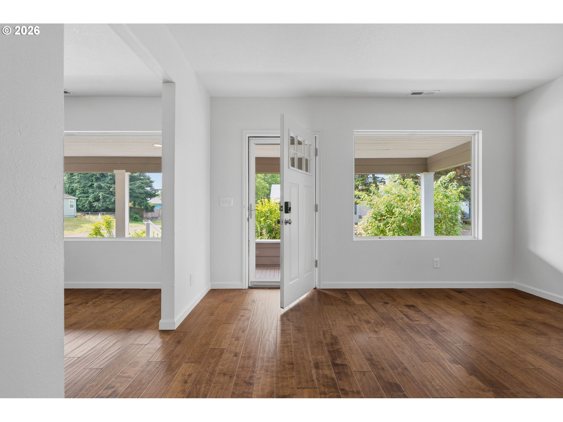 1307 North Kilpatrick Street Portland, OR 97217 - Photo 3 of 36
