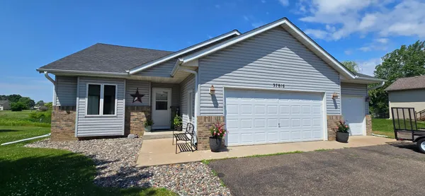 $339,900 | 37816 Hawthorne Avenue, Unit 338, North Branch, MN 55056