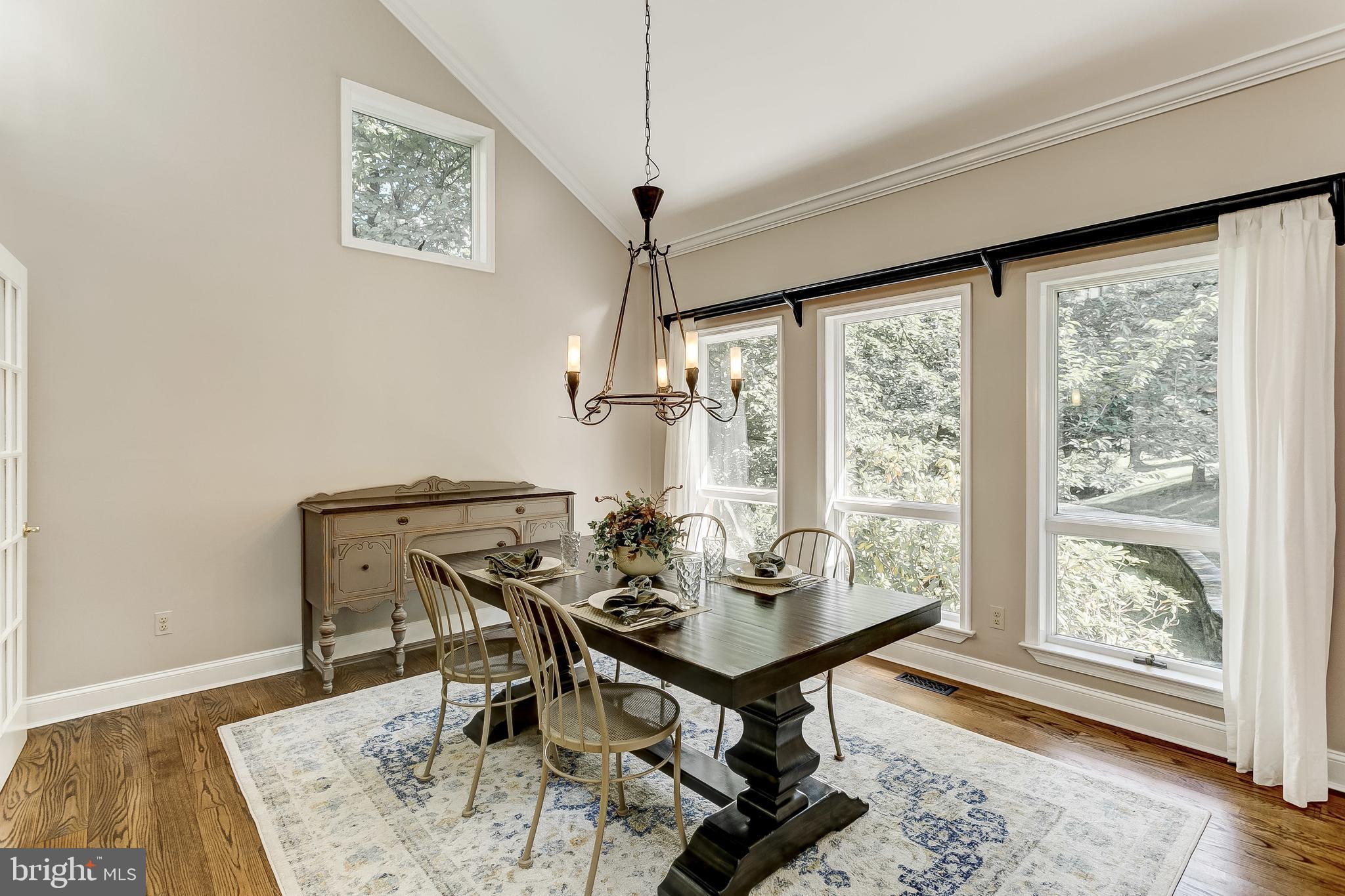 13352 Hunt Ridge Road Ellicott City, MD 21042 - Photo 11 of 65 Dining Room