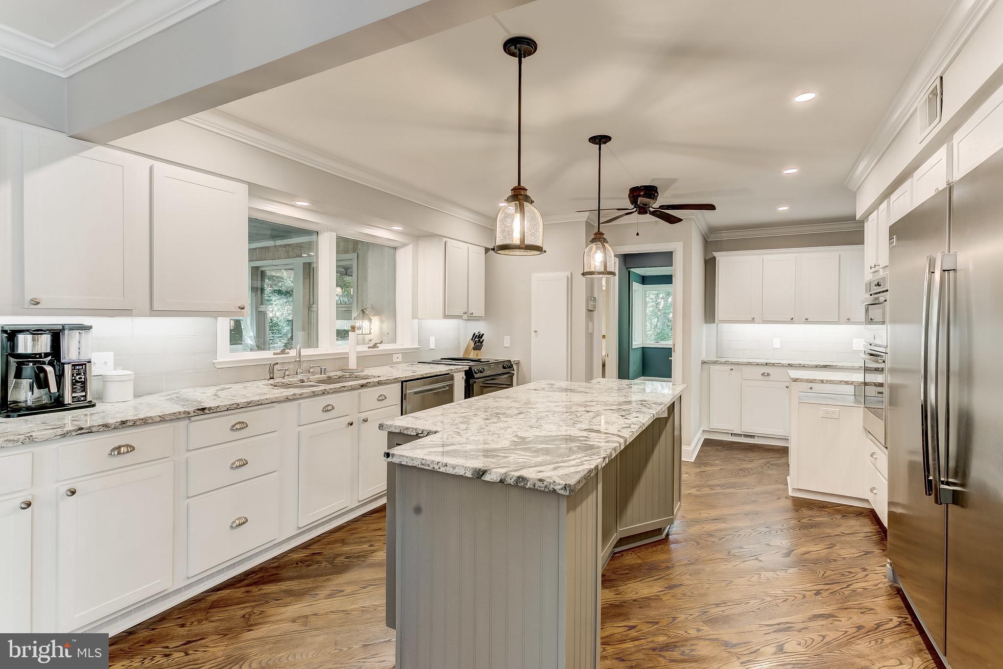 13352 Hunt Ridge Road Ellicott City, MD 21042 - Photo 15 of 65 Kitchen