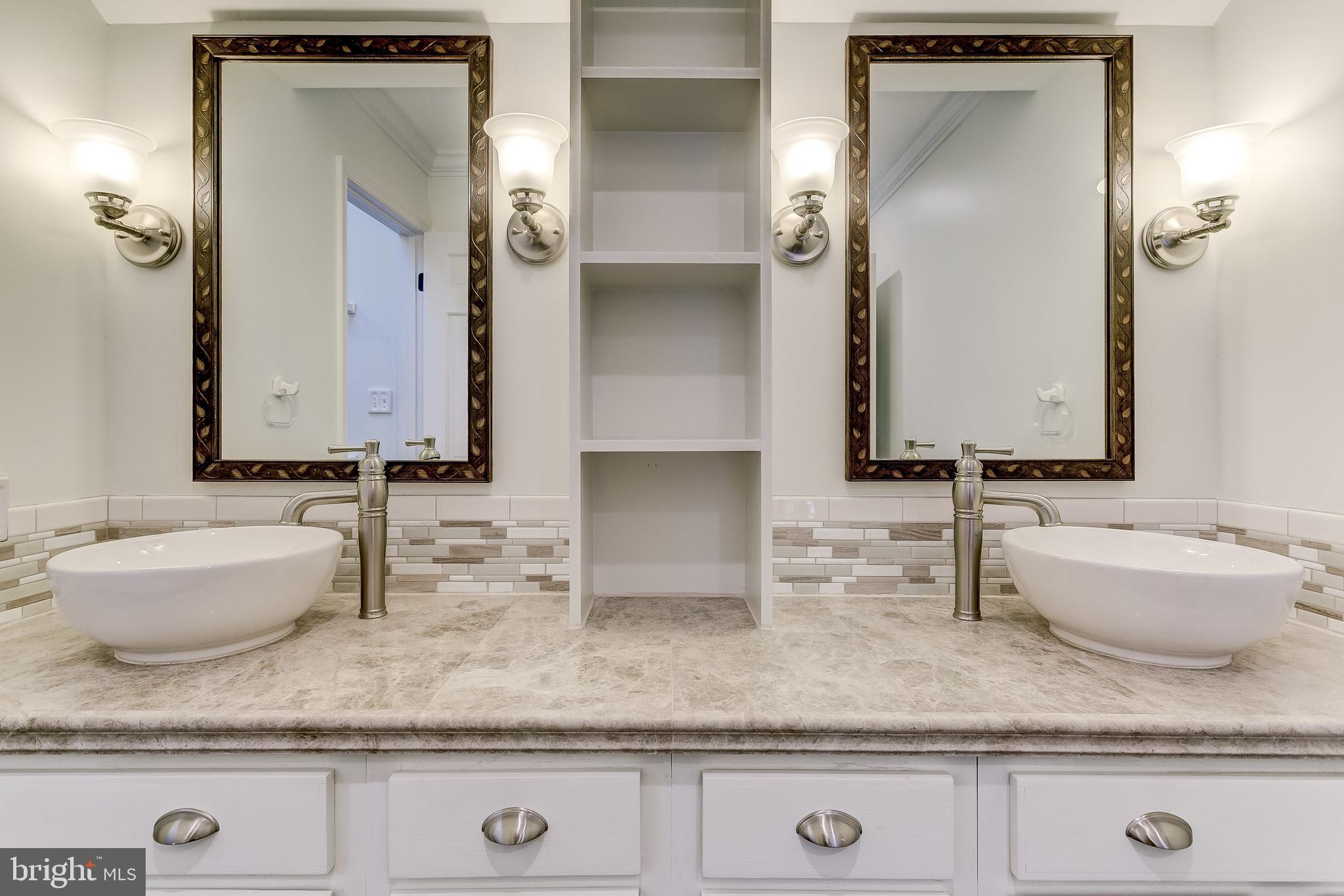 13352 Hunt Ridge Road Ellicott City, MD 21042 - Photo 45 of 65 Bathroom