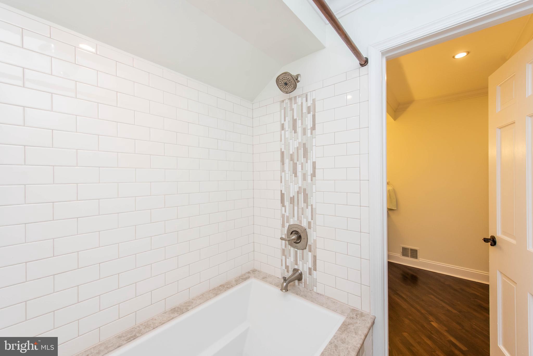 13352 Hunt Ridge Road Ellicott City, MD 21042 - Photo 46 of 65 Bathroom