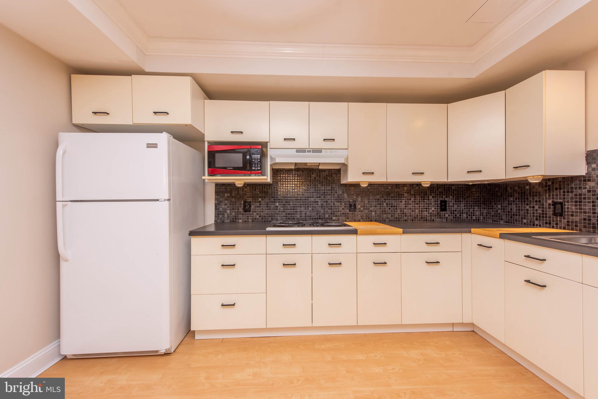 13352 Hunt Ridge Road Ellicott City, MD 21042 - Photo 50 of 65 Kitchen