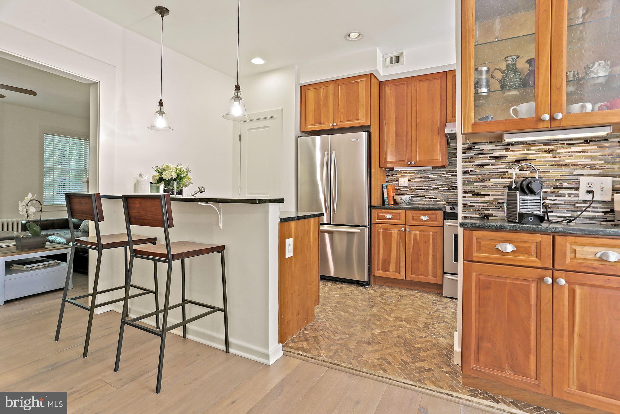 2037 37th Street Northwest Washington, DC 20007 - Photo 11 of 31 Gallery Image 11