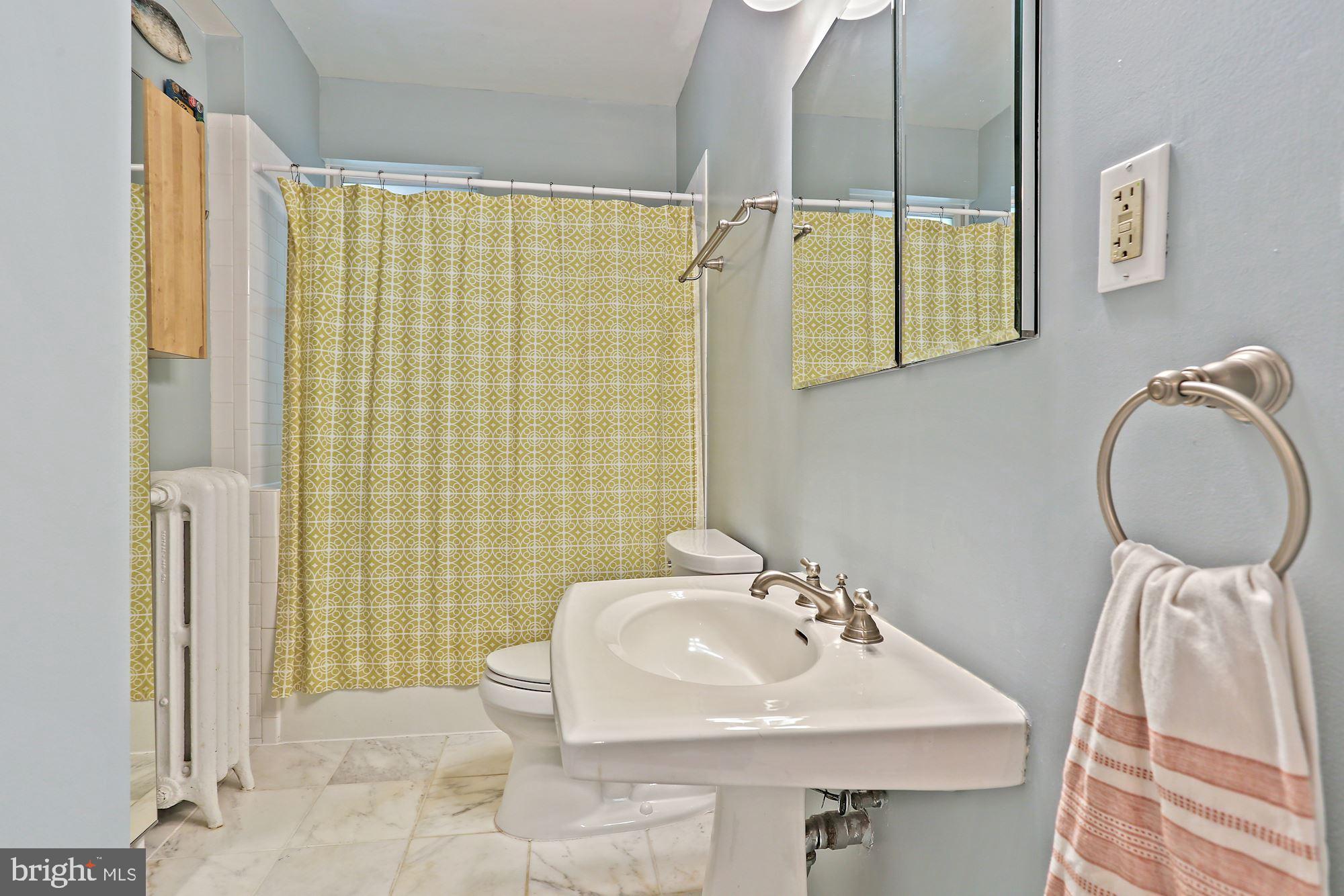 2037 37th Street Northwest Washington, DC 20007 - Photo 25 of 31 Upper level Bathroom