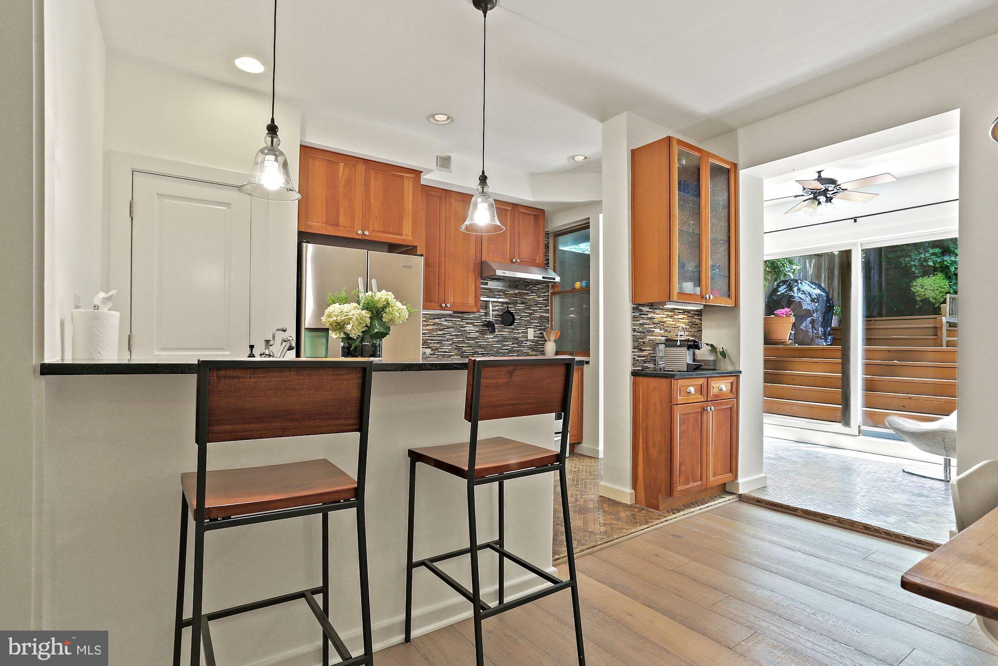 2037 37th Street Northwest Washington, DC 20007 - Photo 10 of 31 Gallery Image 10