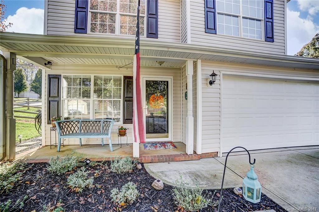1304 River Run Road Lowell, NC 28098 - Photo 2 of 24 Gallery Image 2