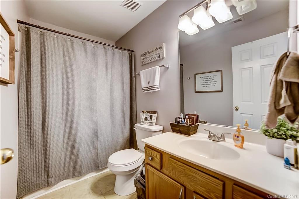 1304 River Run Road Lowell, NC 28098 - Photo 17 of 24 Gallery Image 17