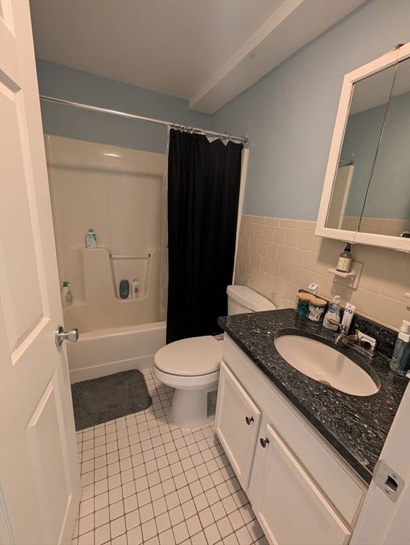 2 Myrtle Street, Unit 2 Somerville, MA 02145 - Photo 13 of 24