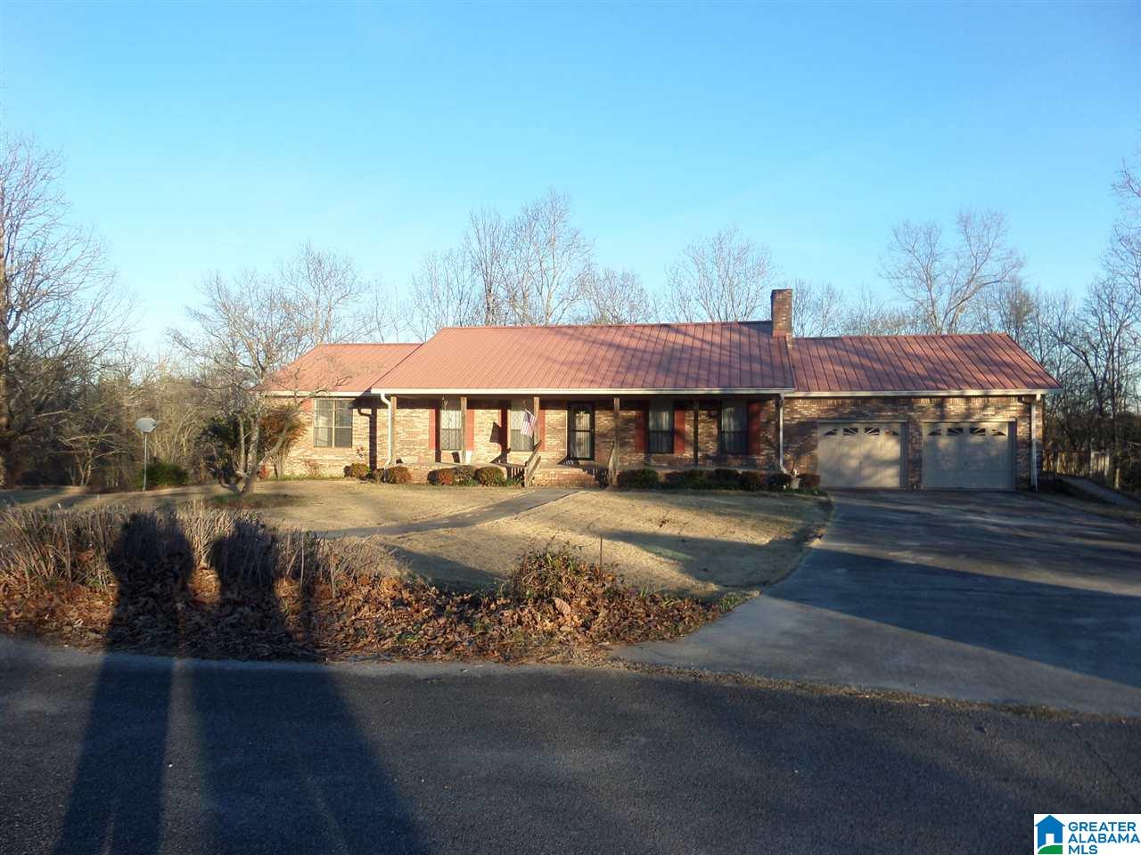 699 Hilltop Road Warrior, AL 35180 - Photo 3 of 21
