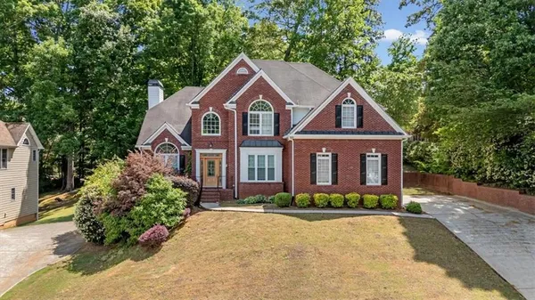 $424,000 | 6915 Glen Cove Lane, Stone Mountain, GA 30087