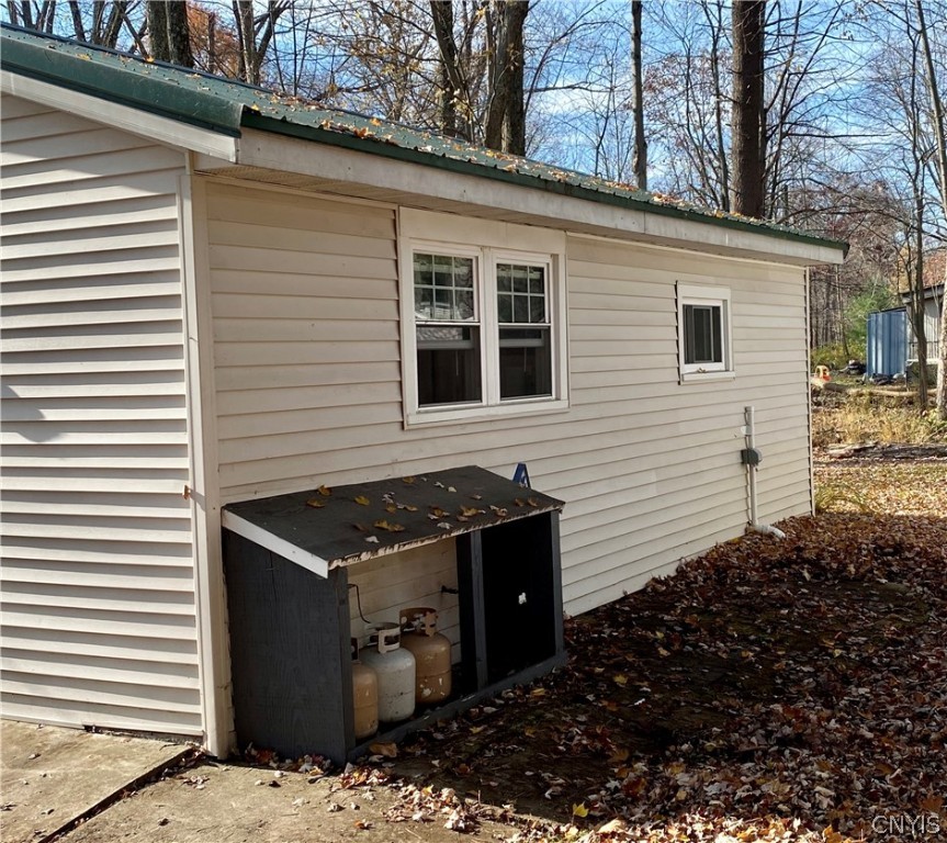 11 28th Street Constantia, NY 13044 - Photo 8 of 30