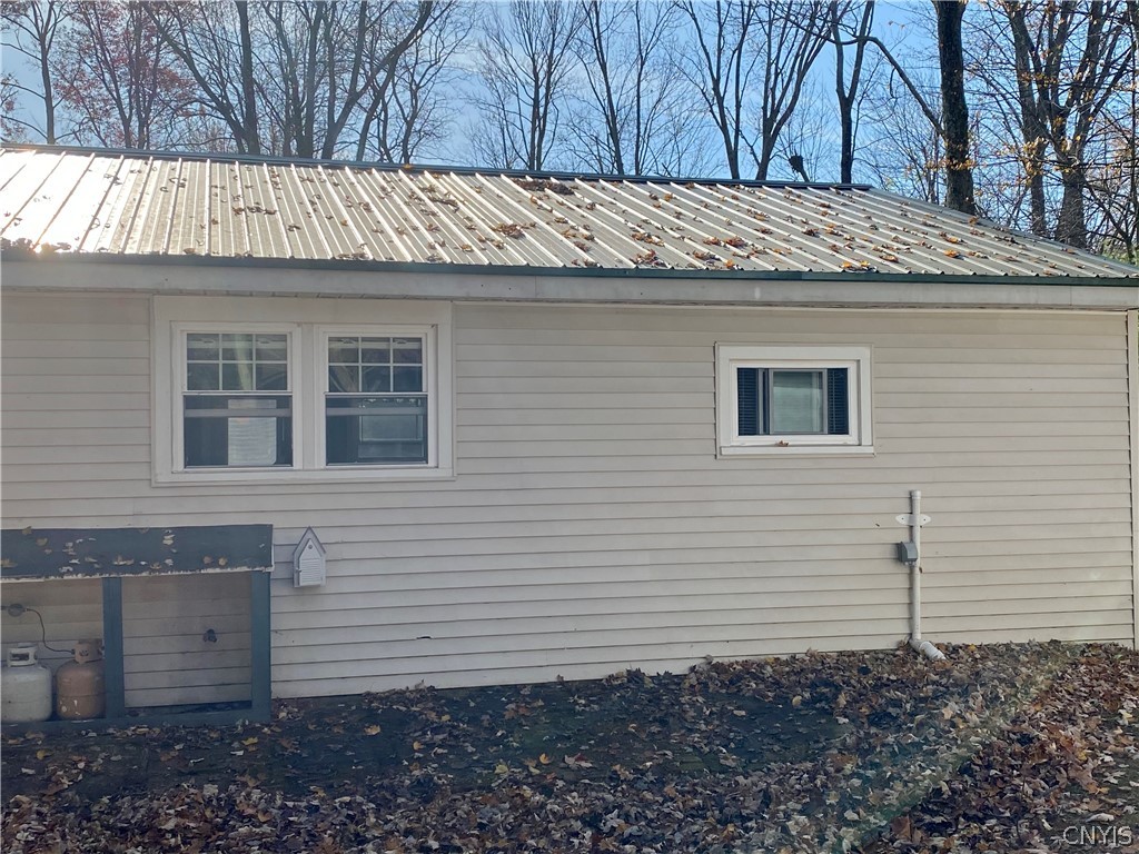 11 28th Street Constantia, NY 13044 - Photo 9 of 30