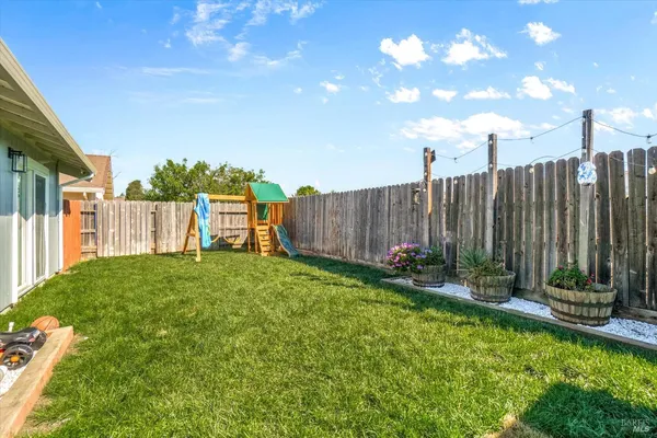 $617,900 | 161 Marna Drive, Vacaville, CA 95687
