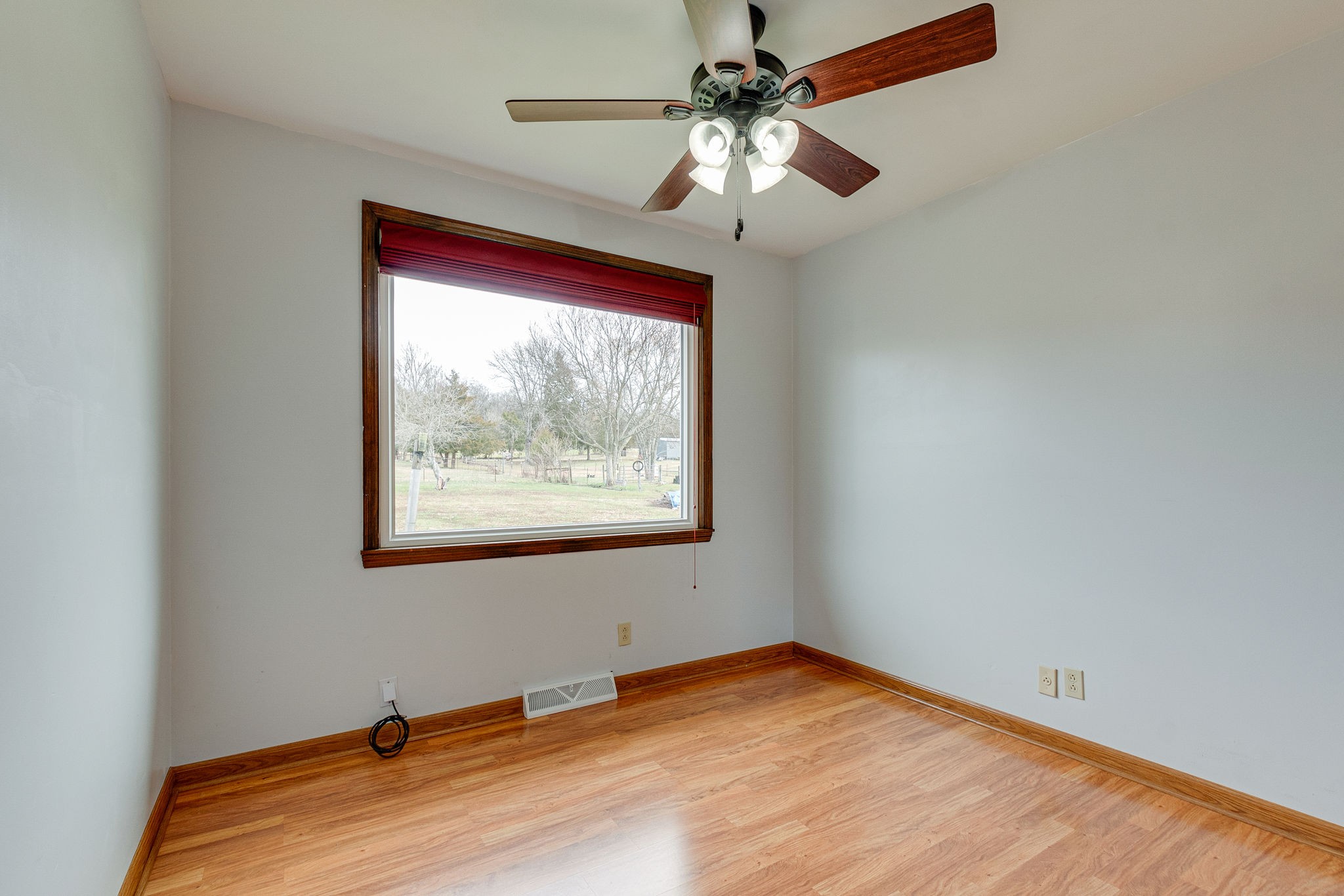 765 Lindsley Road Lebanon, TN 37090 - Photo 14 of 32 a view of an empty room with a window