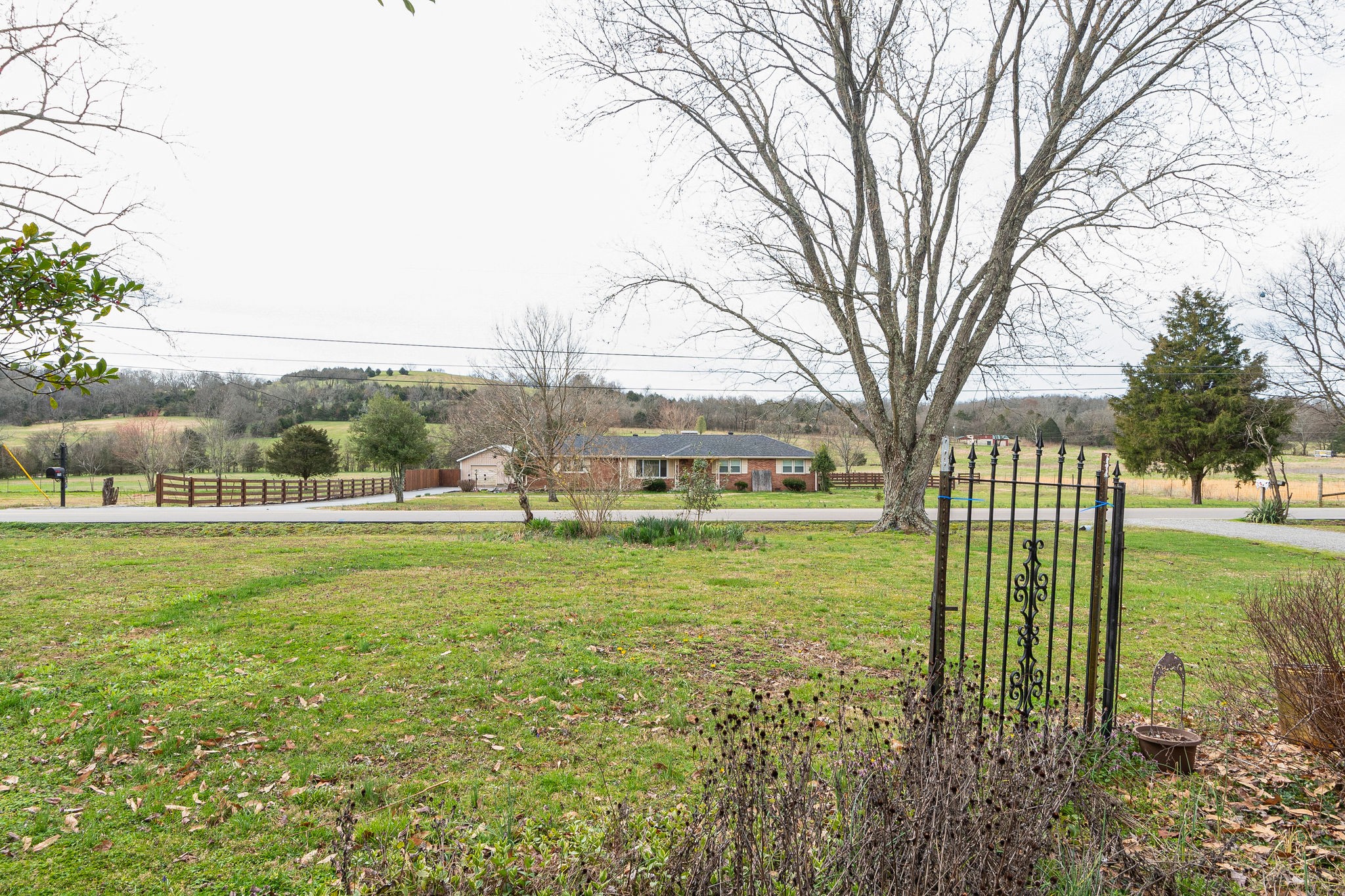 765 Lindsley Road Lebanon, TN 37090 - Photo 6 of 32 a view of a garden