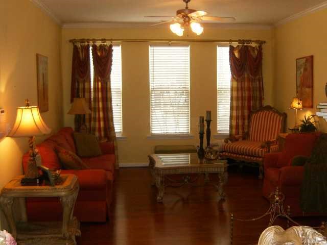 4433 Sugarbend Way Raleigh, NC 27606 - Photo 3 of 12 Living Room