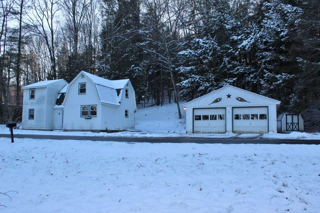 174 Fairground Heights Springfield, VT 05156 - Photo 4 of 19
