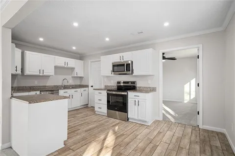 $235,000 | 431 North Walnut Street, Olathe, KS 66061