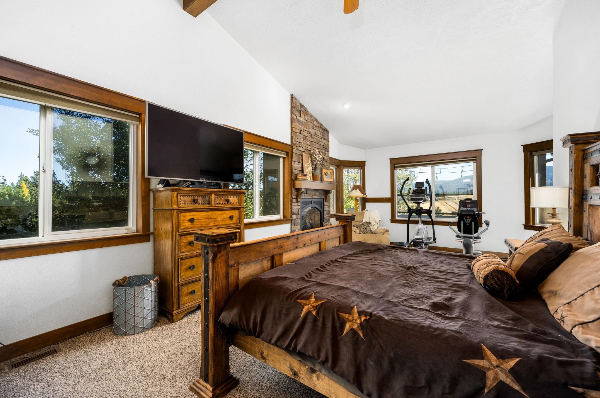 4525 South Linke Road Greenacres, WA 99016 - Photo 15 of 50