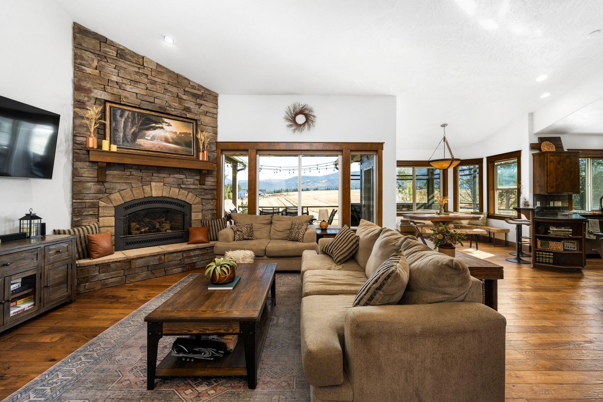 4525 South Linke Road Greenacres, WA 99016 - Photo 6 of 50