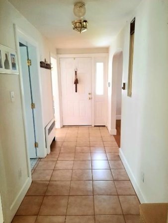 3 Sheffield Road Wakefield, MA 01880 - Photo 11 of 16 Gallery Image 11