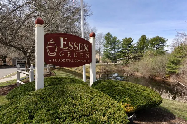 $515,000 | 25 Essex Green Lane, Unit C, Peabody, MA 01960
