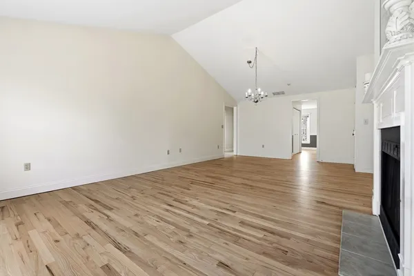 $515,000 | 25 Essex Green Lane, Unit C, Peabody, MA 01960