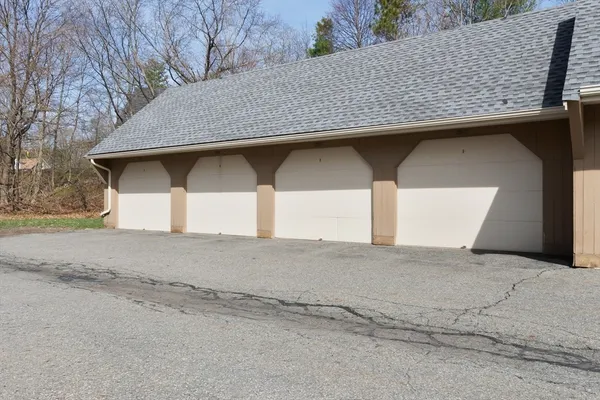 $515,000 | 25 Essex Green Lane, Unit C, Peabody, MA 01960