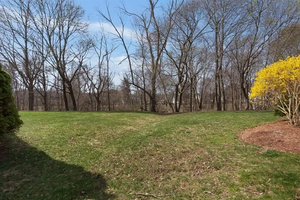 $515,000 | 25 Essex Green Lane, Unit C, Peabody, MA 01960
