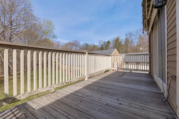 $515,000 | 25 Essex Green Lane, Unit C, Peabody, MA 01960