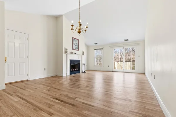 $515,000 | 25 Essex Green Lane, Unit C, Peabody, MA 01960
