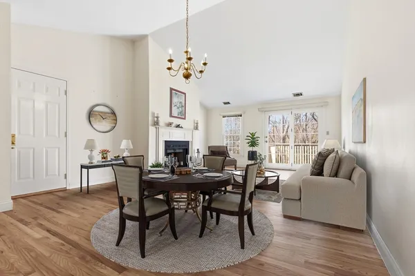 $515,000 | 25 Essex Green Lane, Unit C, Peabody, MA 01960