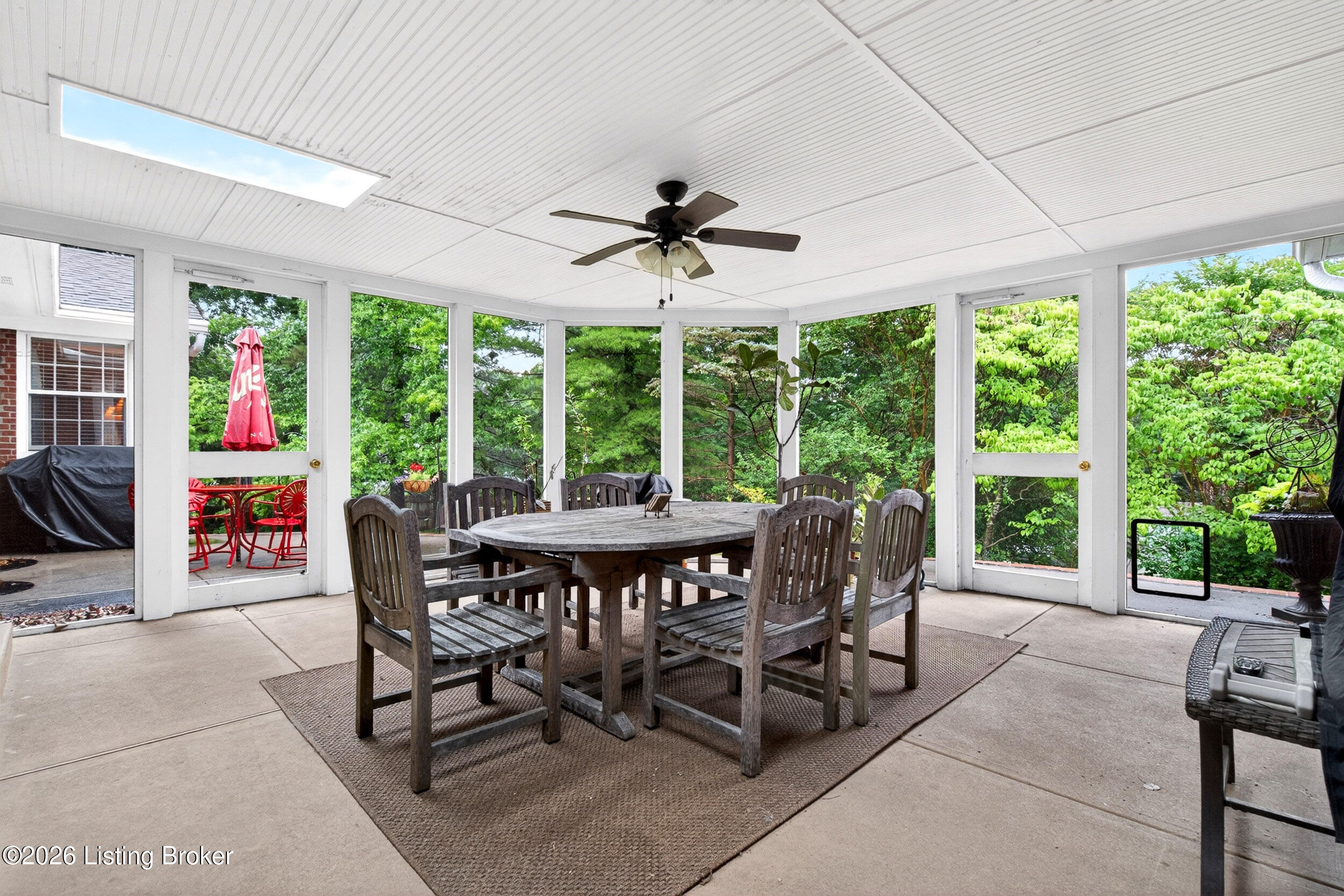 2001 Starmont Road Louisville, KY 40207 - Photo 57 of 67 57