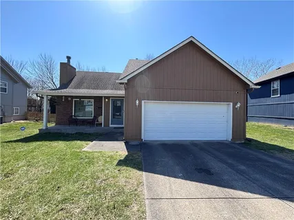 $299,900 | 9115 Ann Avenue, Kansas City, KS 66112