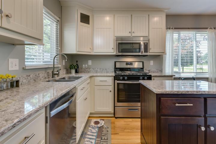 2194 Ridgecliff Road Columbus, OH 43221 - Photo 12 of 33 20180526035640931654000000-o