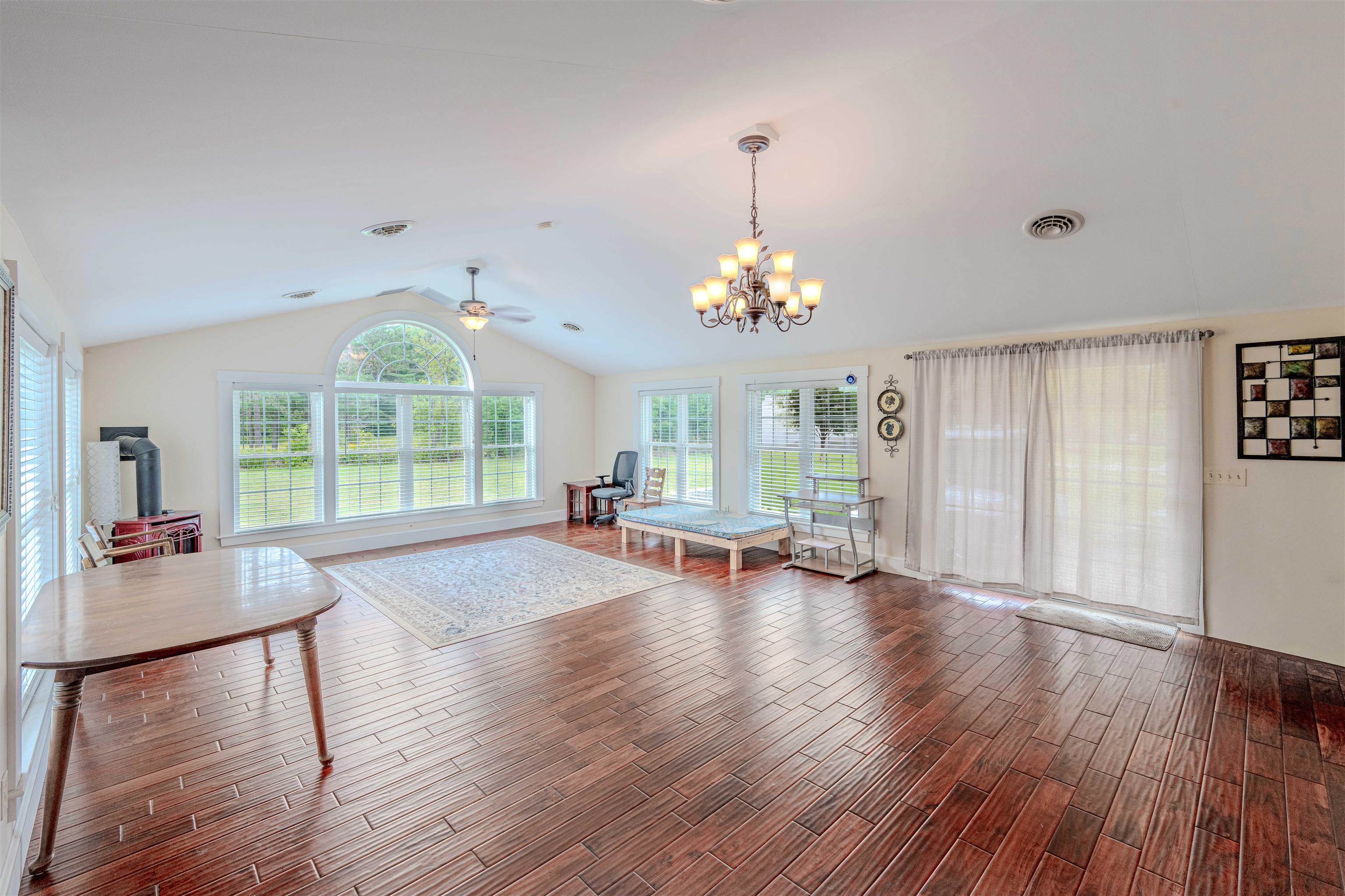 978 Profile Road Franconia, NH 03580 - Photo 8 of 32 Gallery Image 8