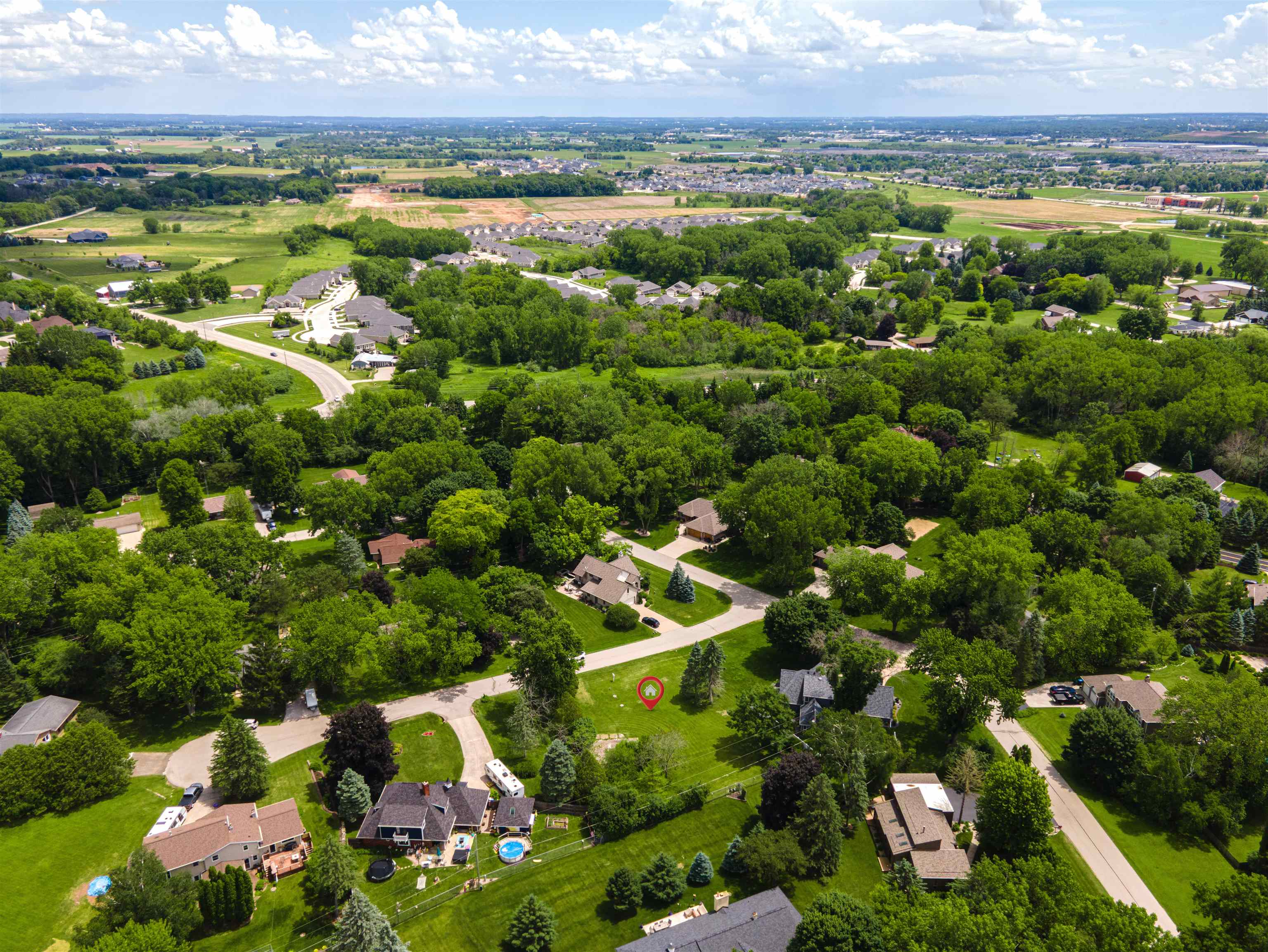 39 Heritage Court Appleton, WI 54913 - Photo 7 of 8