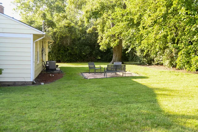 $160,000 | 366 Oswego Street, Park Forest, IL 60466