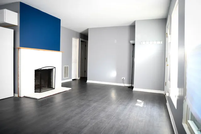 $160,000 | 366 Oswego Street, Park Forest, IL 60466