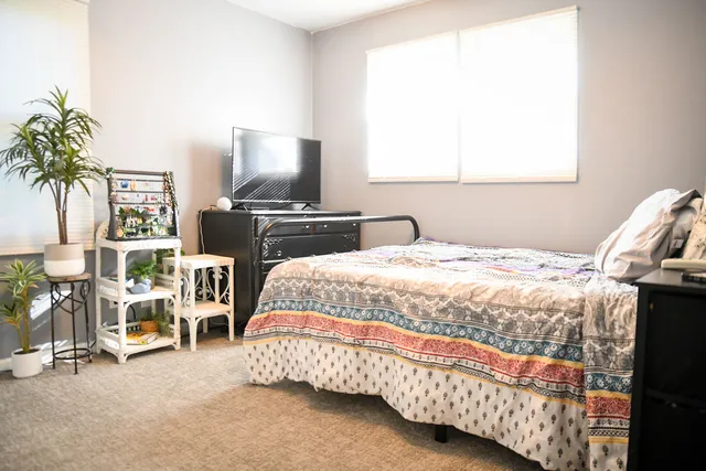 $160,000 | 366 Oswego Street, Park Forest, IL 60466